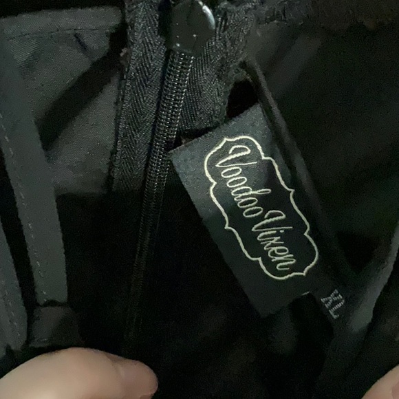 Voodoo vixen XL black lip dress - Picture 4 of 5